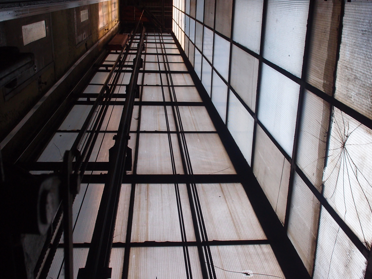 2020-09-12 Federhall 1 (Spieluhr/Tape, elektro akustisch, live)